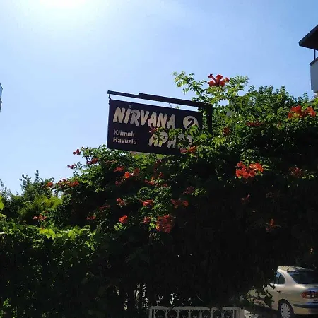 Nirvana Apart Hotel 2*